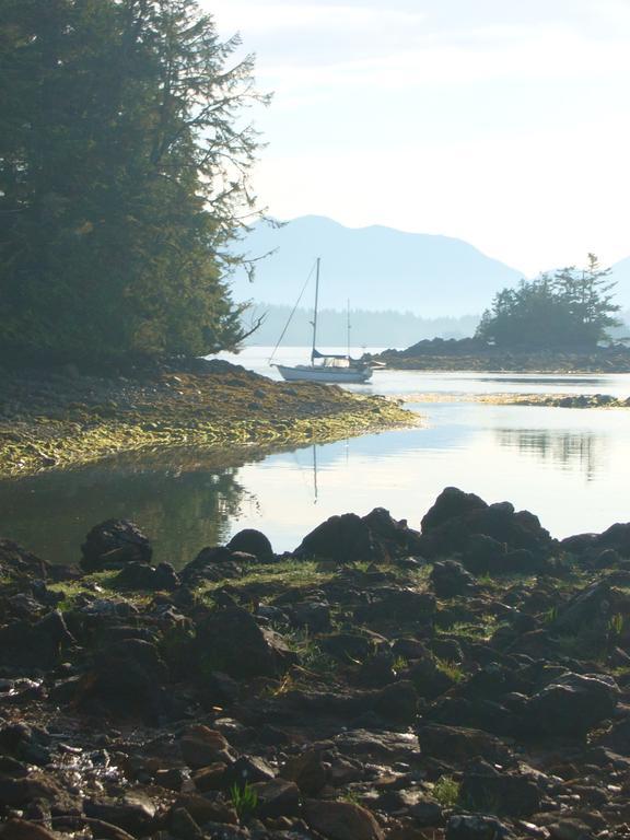 203 At Water'S Edge Apartman Ucluelet Szoba fotó