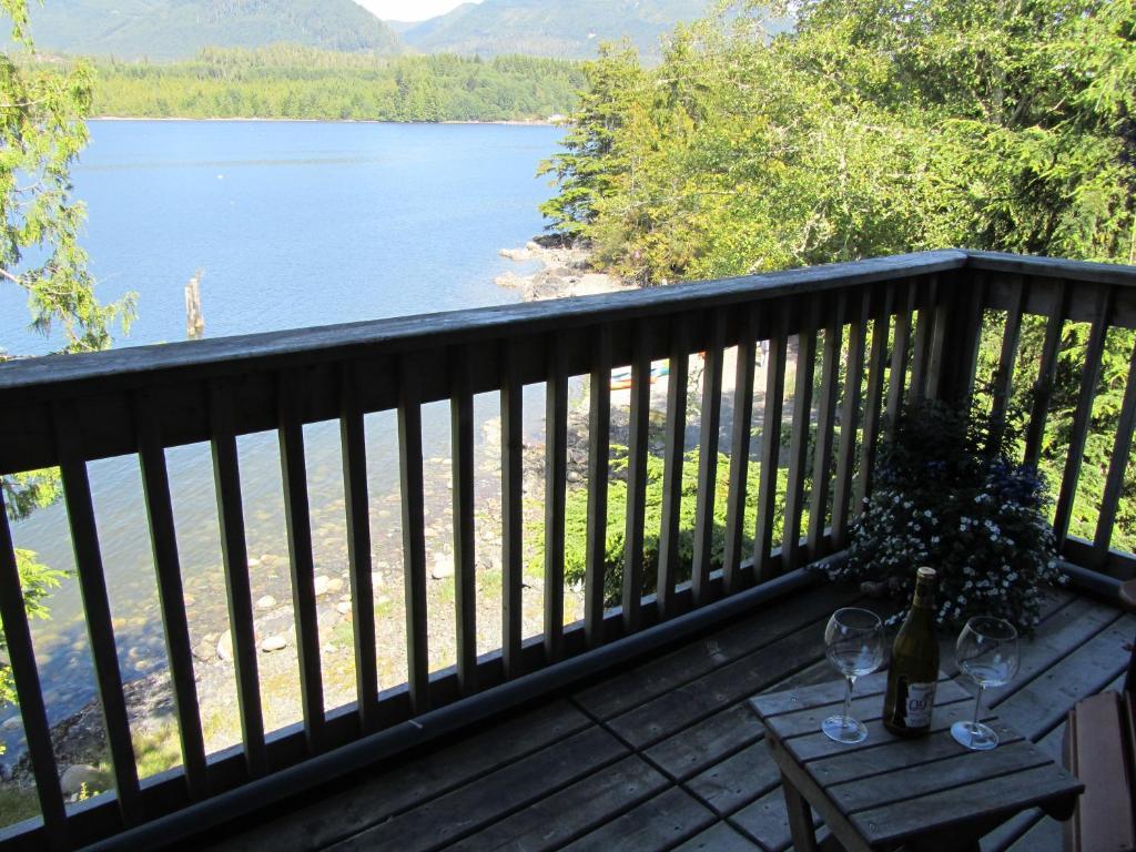 203 At Water'S Edge Apartman Ucluelet Kültér fotó